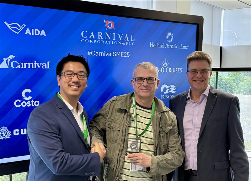 Dariusz Kraśnicki Carnival NL Dariusz Kraśnicki Carnival NL