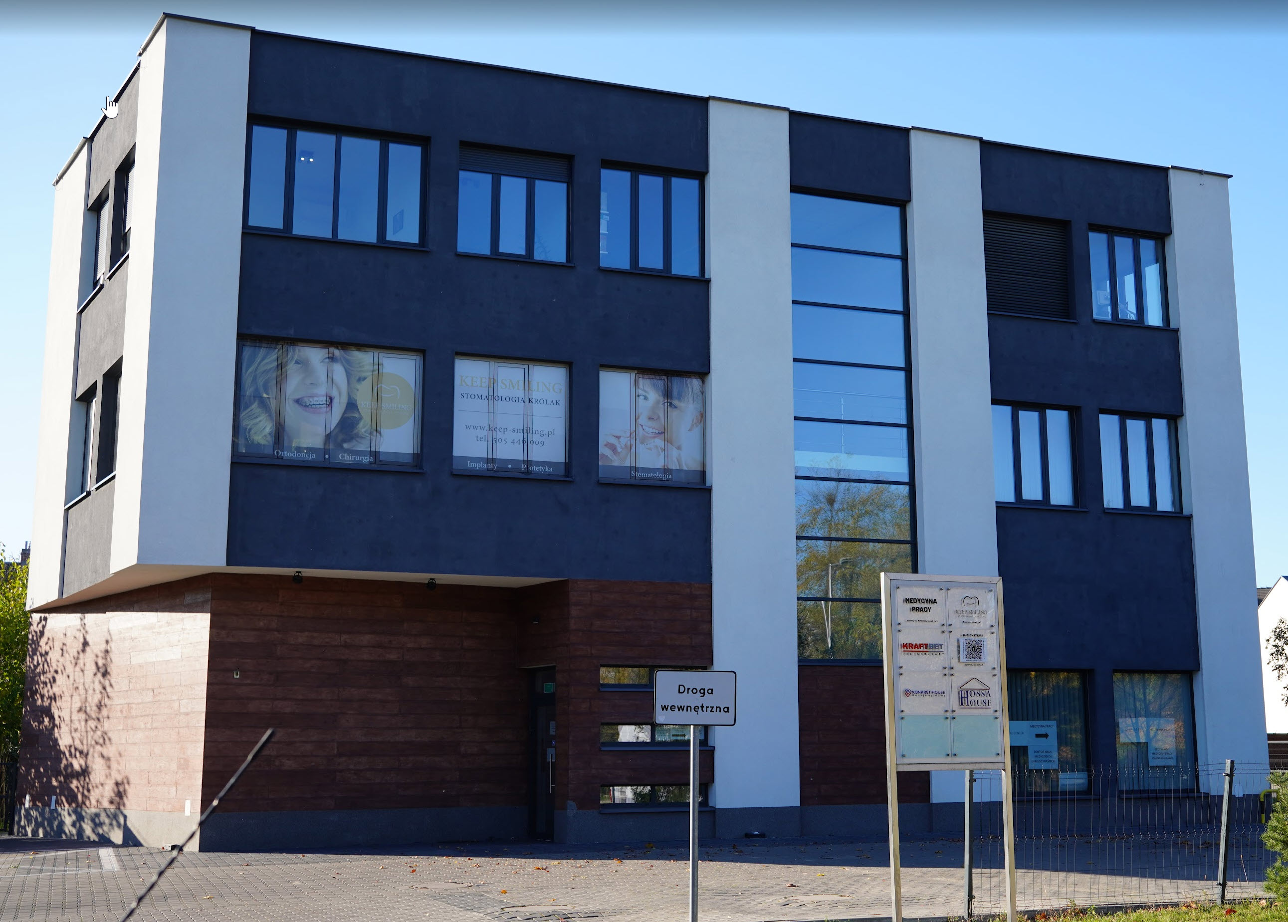 PrzychodniaBudynekKmicica